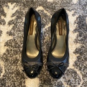 Black Adrienne Vittadini pumps